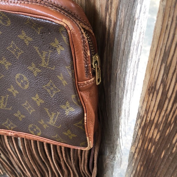 Vintage Boho Authentic Louis Vuitton crossbody - Picture 6 of 9